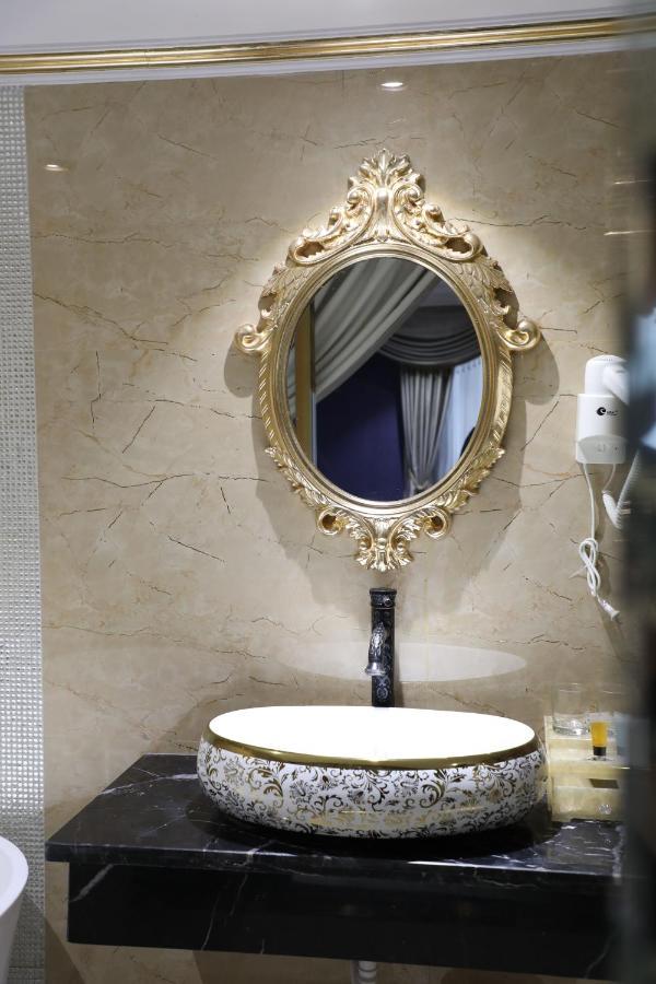 Enjoy Hotel 7 Хошимін Екстер'єр фото